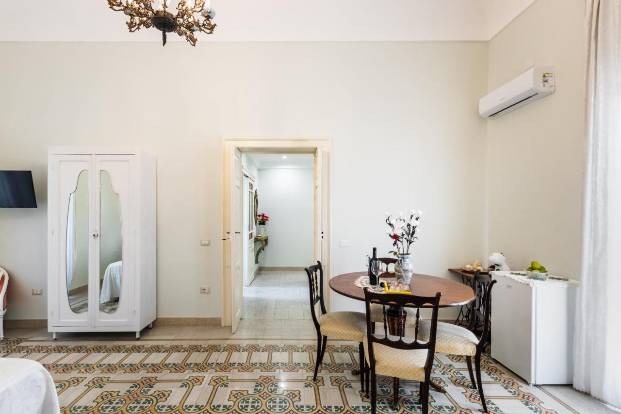 Liberty Suite Regina Elena Avola Bagian luar foto